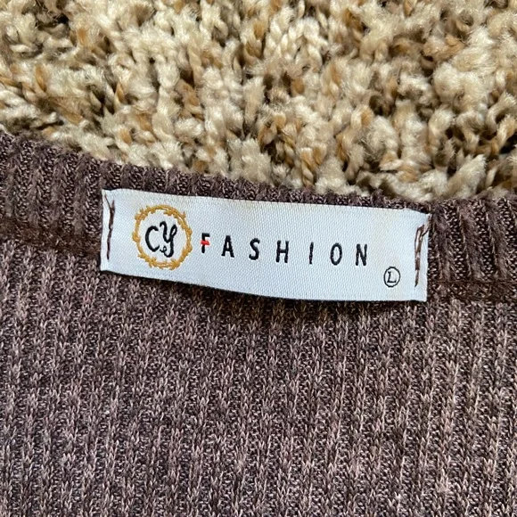 CY Fashion Purple Sweater - Picture 2 of 2